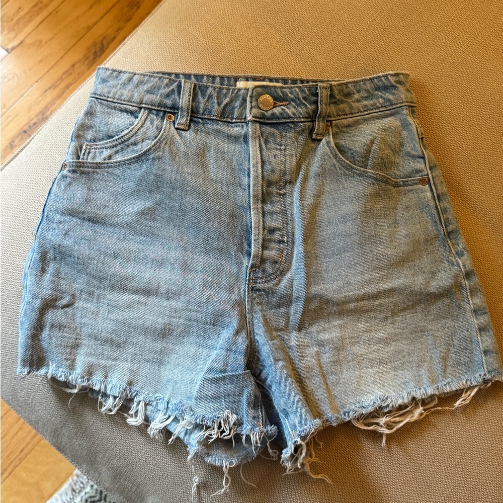 ROLLA'S Light Blue Jean Shorts